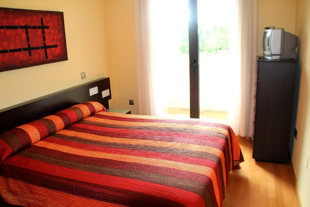 Apartahotel Ribera Arroyo de la Encomienda Luaran gambar