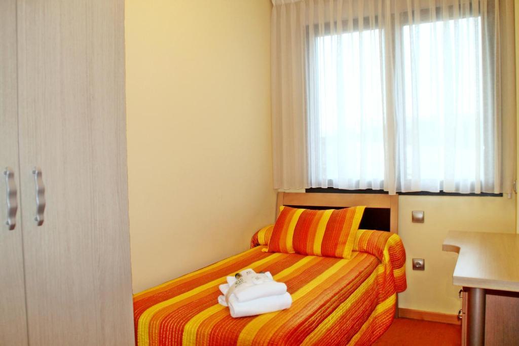 Apartahotel Ribera Arroyo de la Encomienda Bilik gambar